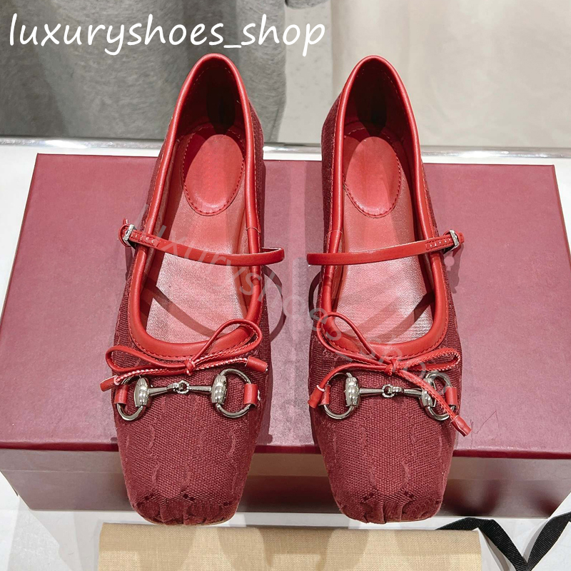 Ballet flat Paris Designer Professional Dance Shoes Satin ballerinas Bowknot Round toe Shallow Mouth Single Shoe Mary Jane comfortable flat sandals women Loafers