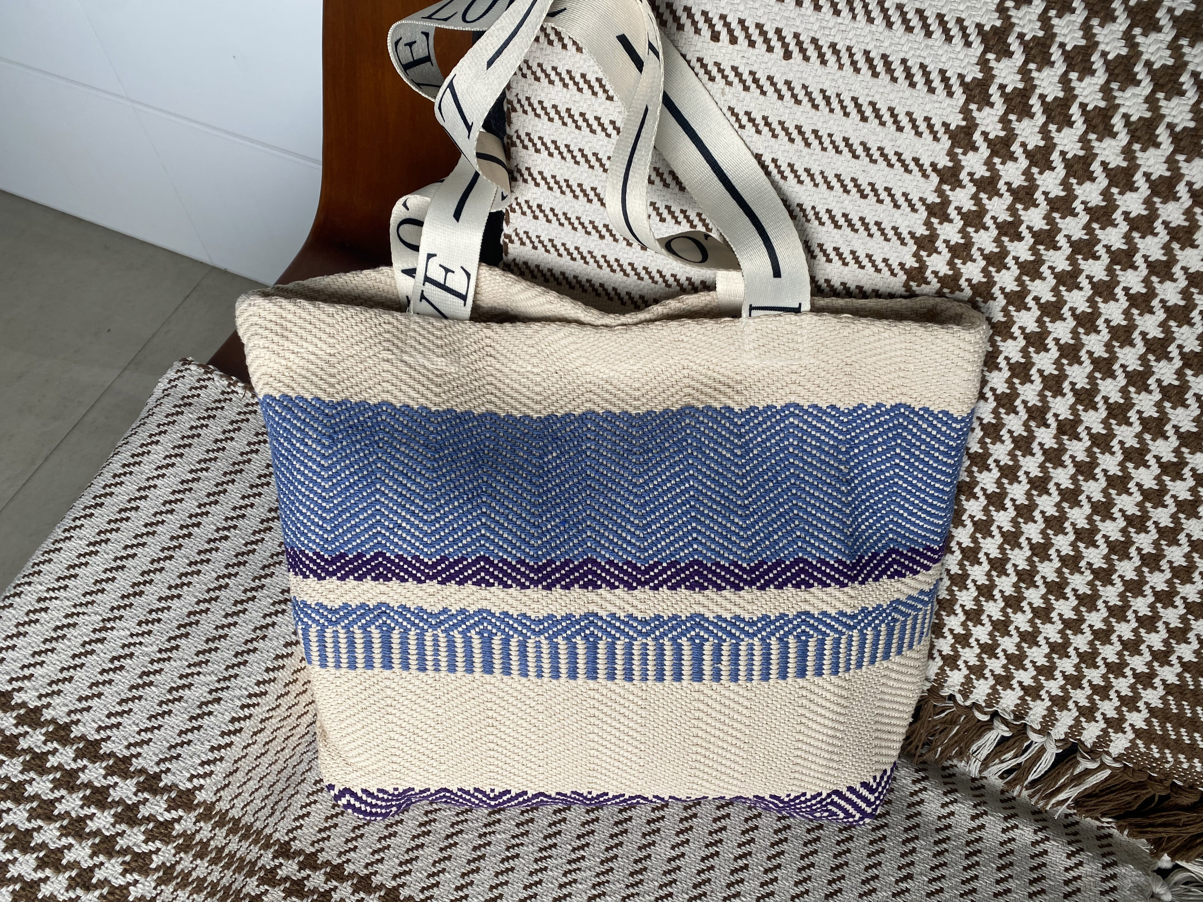 Vintage Handcrafted Thick Cotton Shoulder Pouch