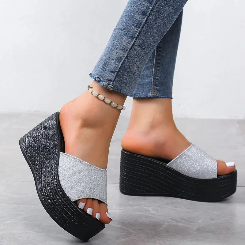 Sandals Summer 2024 Women Slippers Wedges Platform Beach Flip Flops Trend High Heels Ladies Shoes Pumps Thick Slides Mujer 250107
