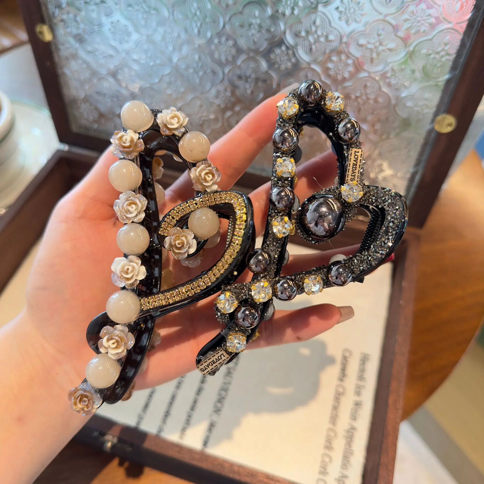 Women Elegant Gold Silver Hollow Geometric Pearl Hair Claw Vintage Hair Clip Headband Hairpin Fashion Girls Hair Accessories 250103