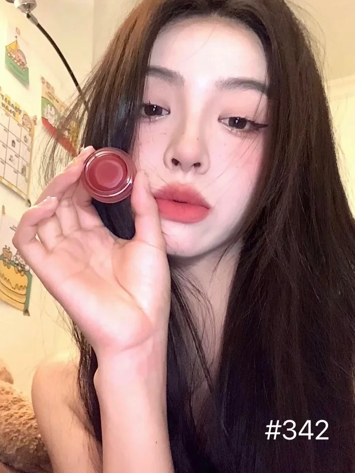 Into You Canned Lip Mud Matte Velvet Whitening Long lasting Lip Frost Lip Glaze Natural Bare Color 250108