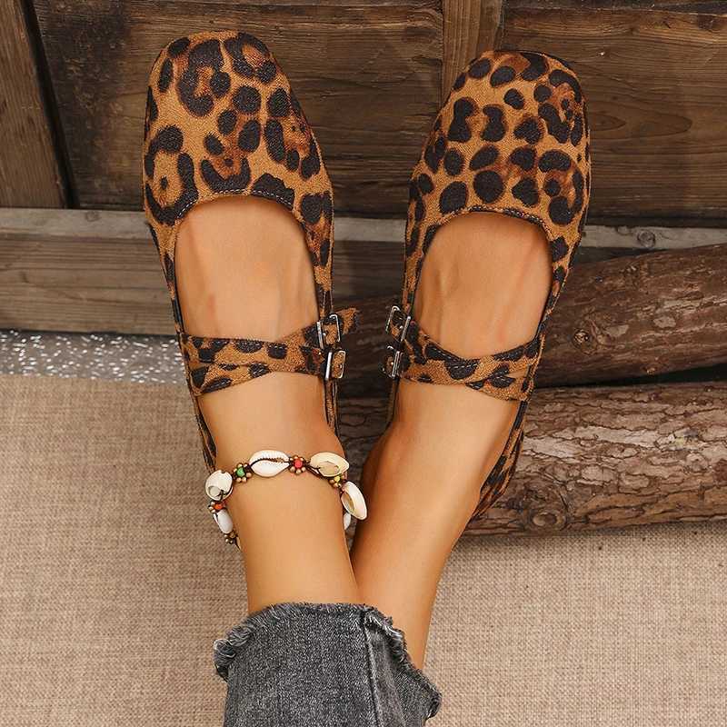 Double Buckle Red Ballet Flats Women 2025 Brand Designer Square Toe Mary Jane Shoes Woman Comfort Soft Sole Casual Walking ShoesC250108