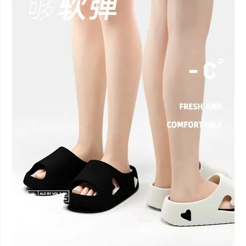 New Arrival Summer Home Comfortable Anti slip Bathroom Shower EVA Girls Slippers Summer Outdoor Sandals Womens New Slippers T250108