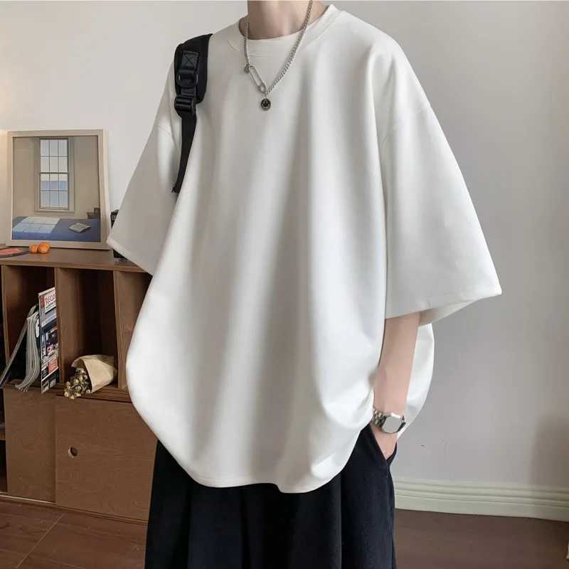Summer short sleeved mens fashionable solid color round neck mens T-shirt loose suede T-shirt mens top M-3XL M250108