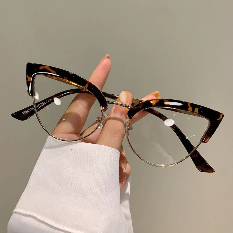 KAMMPT Vintage Cat Eye Glasses Frame Stylish Semi Metal Rim Women Eyewear Trendy Non-prescription Eyeglasses 250107