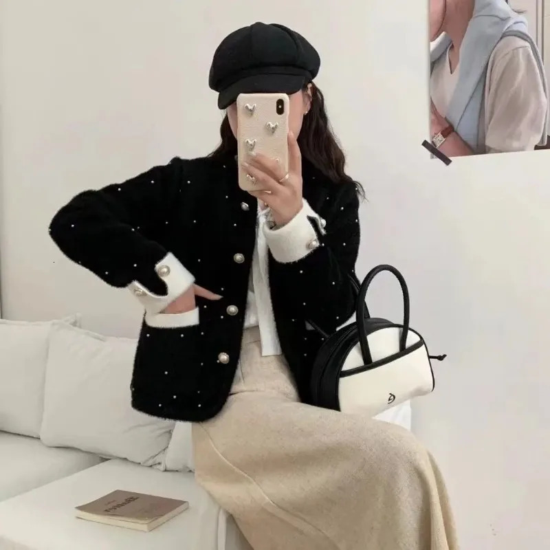 Autumn Winter elegant temperament Solid color coat Women Simplicity Casual Long sleeve tops Fashion Allmatch Cardigan Jackets 250103