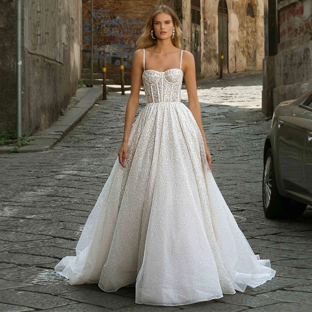 Simple A e Bridal Dress Sequins Wedding Spaghetti Straps Sleeveless Backless Gown Sweep Train Customized Dresses Vestido De Novia