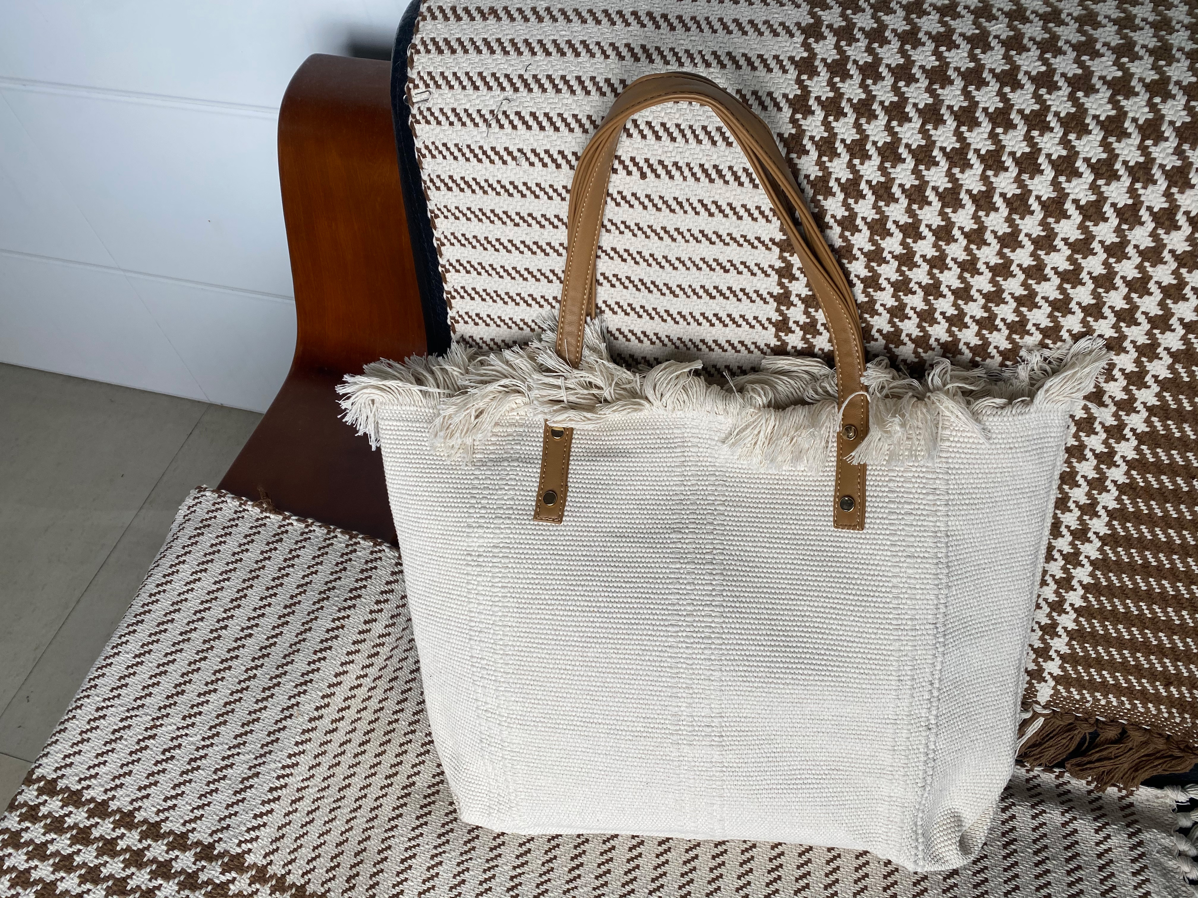 Eco-Friendly Rough Texture Weave Cross Body Satchel