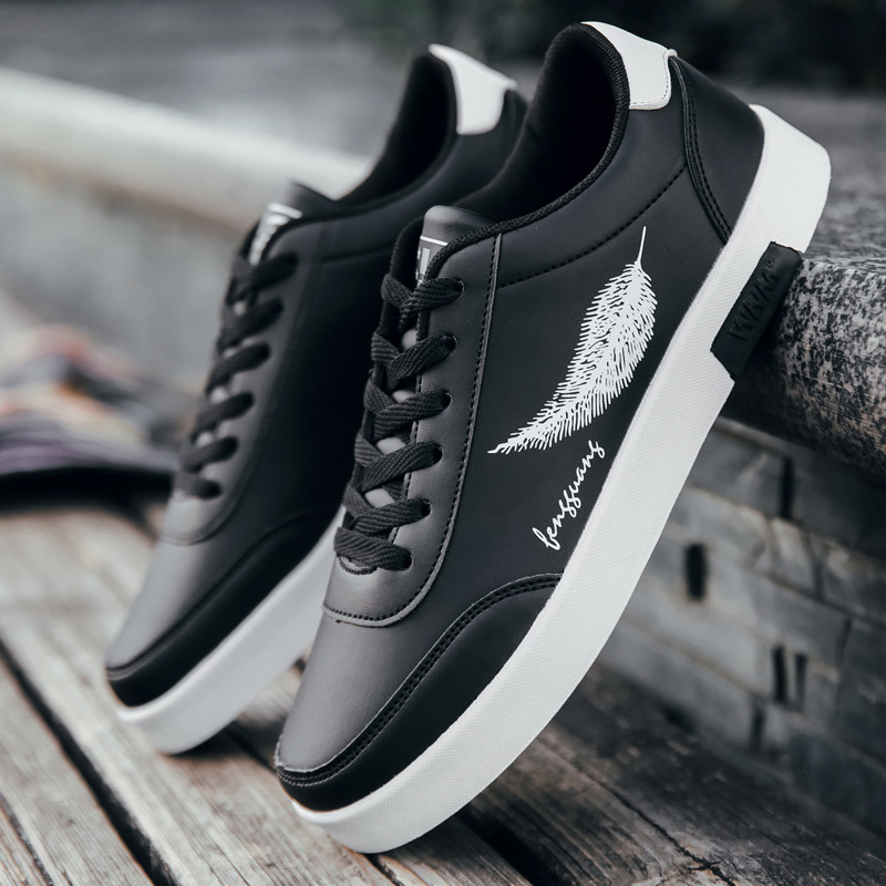 White Sports Trendy Men Shoes Leather Man Flats Comfort Hard-Wearing Mens Casual Sneakers Zapatillas De Hombre