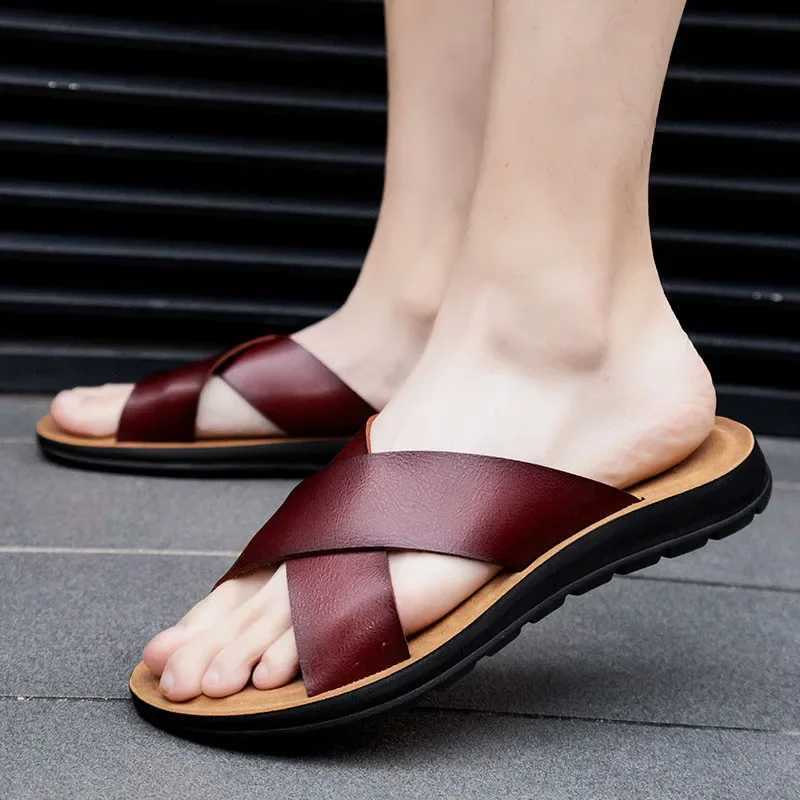 New Arrival Mens slippers summer plus outdoor beach casual sandals trend mens smooth and comfortable shoes Zapatillas T250108
