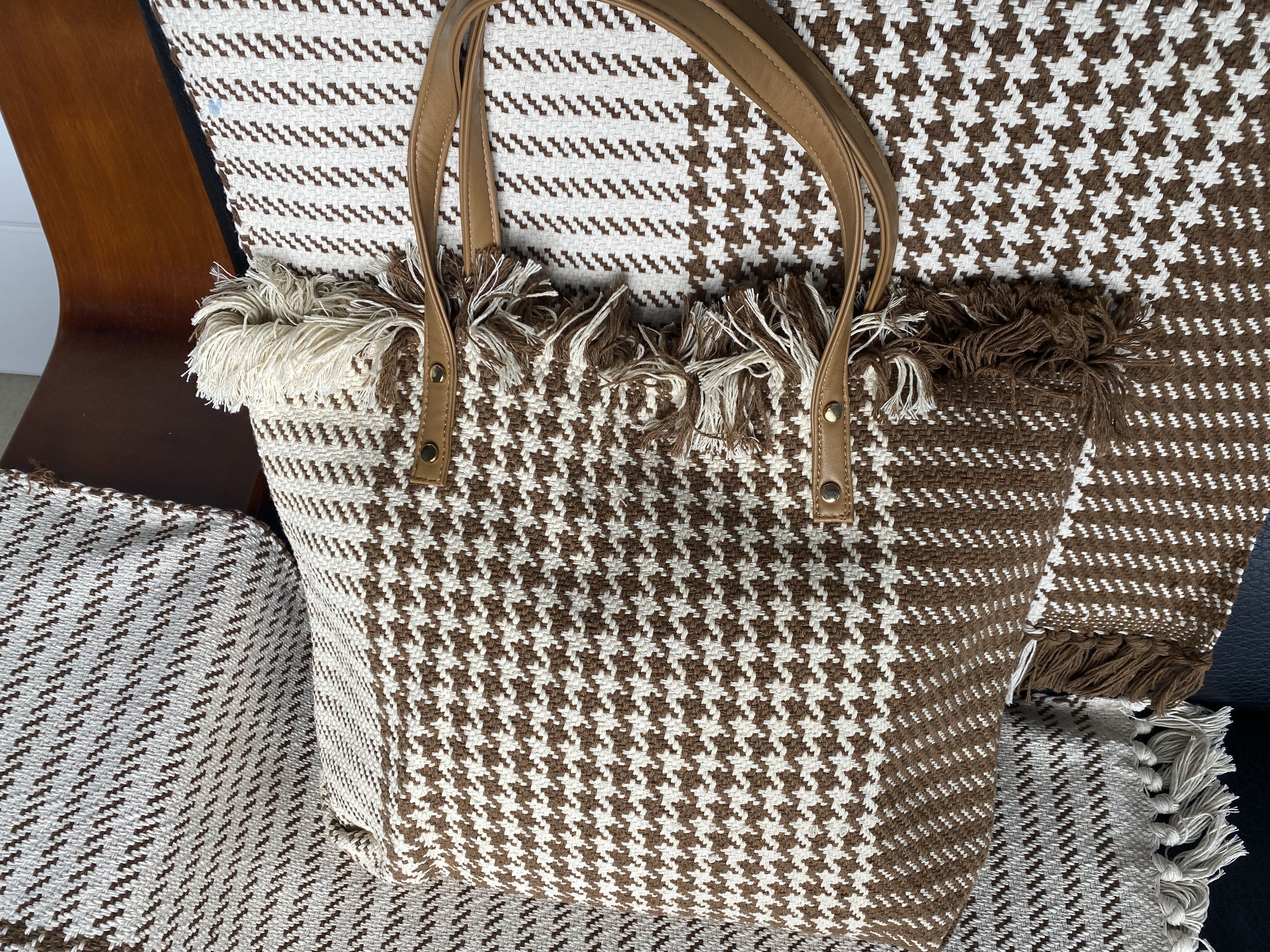 Eco-Friendly Handwoven Linen Cross Body Satchel