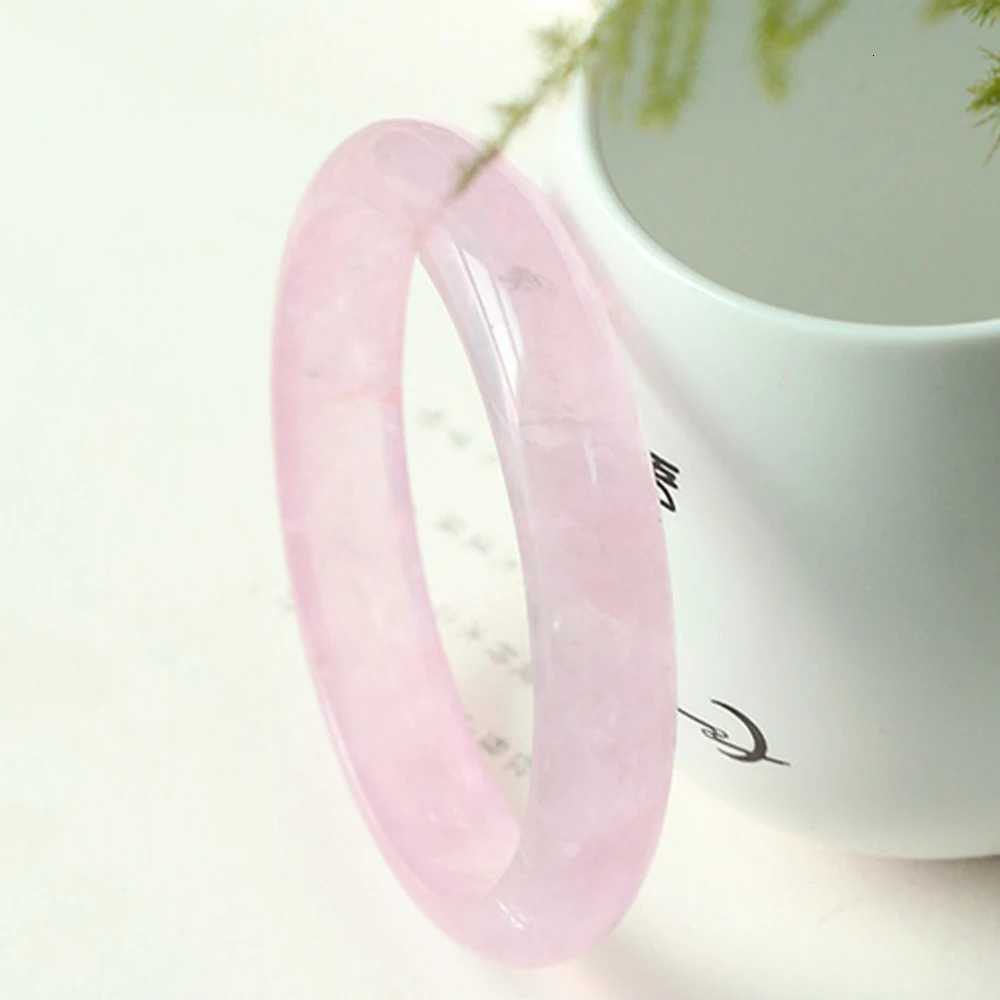Madagascar Natural Pink Crystal Bangles Bracelet Natural Ice Jade Bangle Jewelry Light Pink Fashion Wedding Jewelry for Women 250107