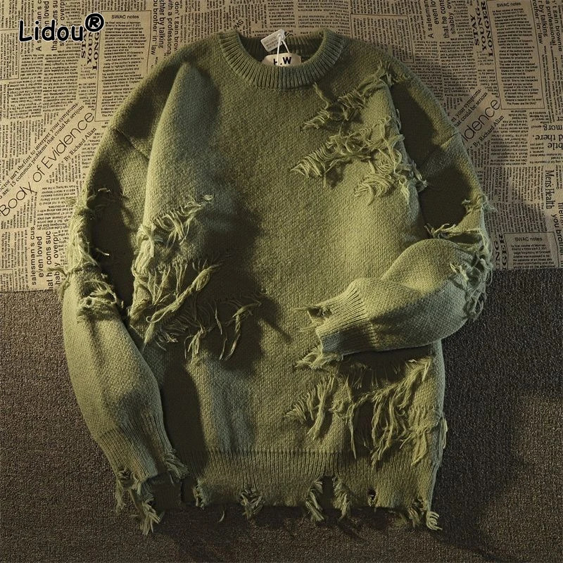 Autumn and Winter Trend High Street Threaded Round Neck Solid Color Distressed Tassel Mens Knitted Pullover Sweater 250106