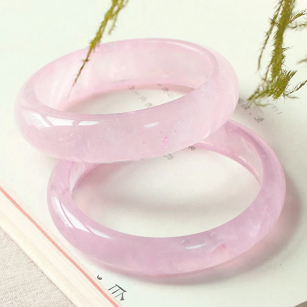 Madagascar Natural Pink Crystal Bangles Bracelet Natural Ice Jade Bangle Jewelry Light Pink Fashion Wedding Jewelry for Women 250107