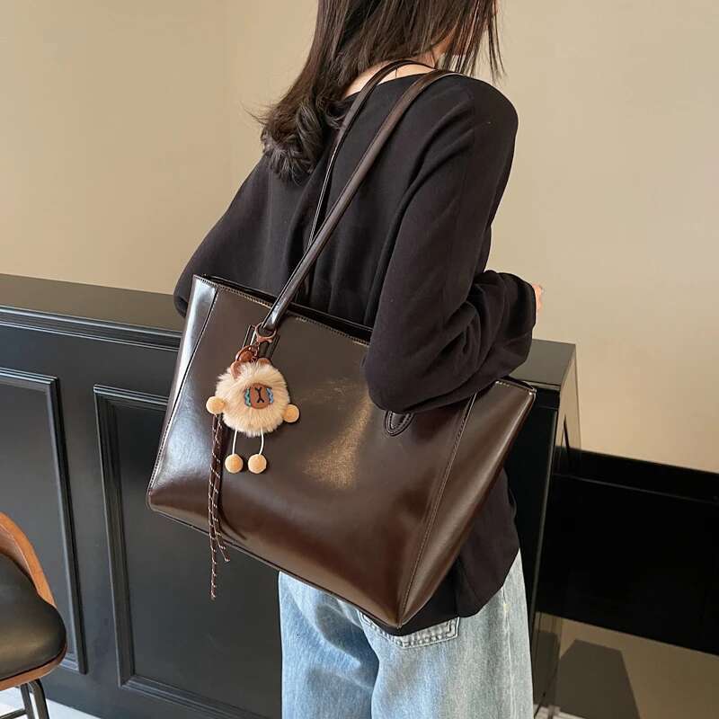 new sewing thread large capacity soft PU red handbag casual quality designer women s zipper PU women s shoulder bag bag