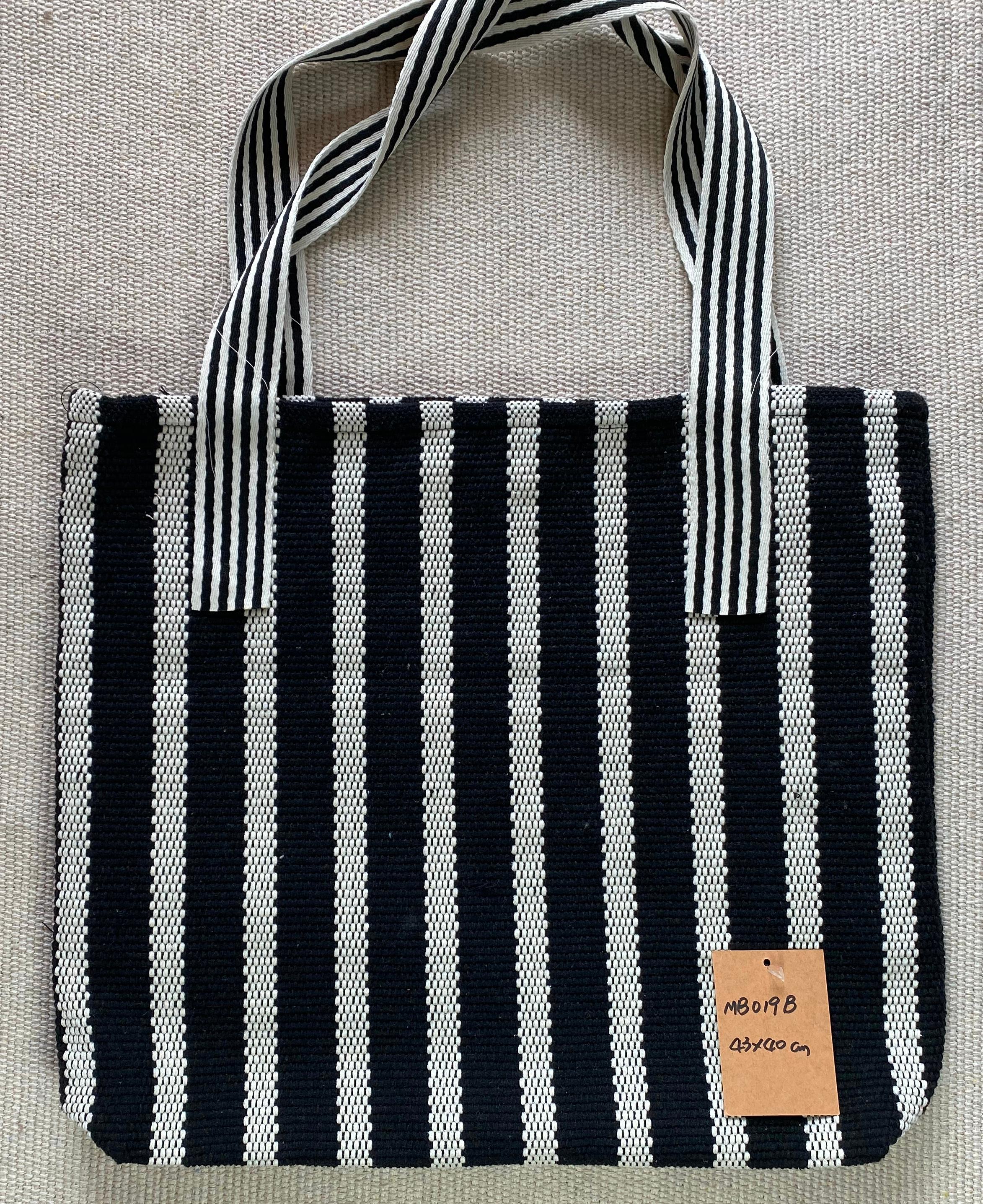 Eco-Friendly Handmade Messenger Bag for Everyday Use Vintage Handcrafted Linen Shoulder Bag with Sturdy Fabric