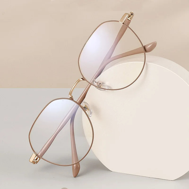 Lightweight Anti Blue Light Glasses for Women Men Tr90 Flexible Frame Computer Glasses Female Transparent Spectacle Uv400 250107
