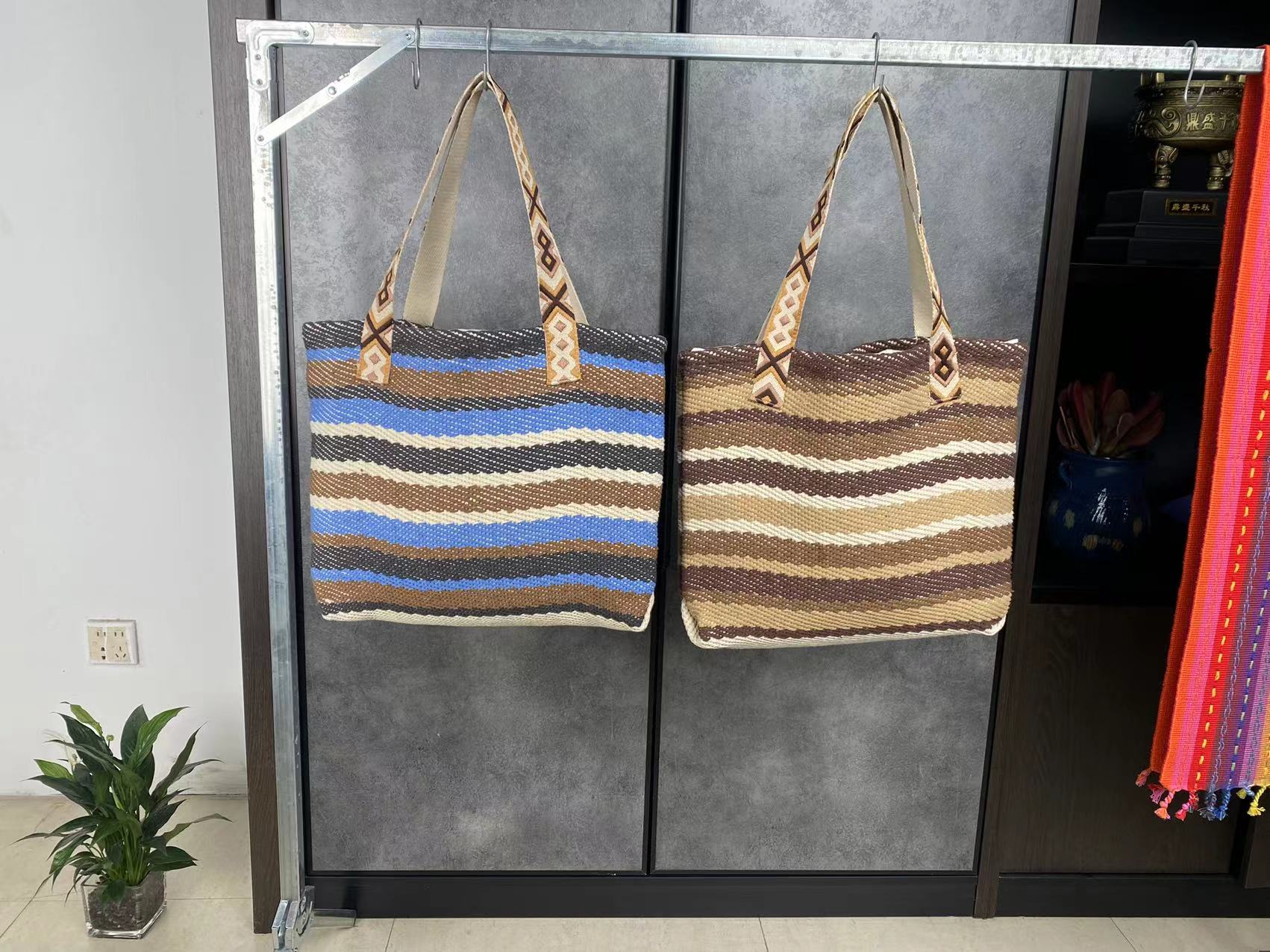 Vintage Handcrafted Coarse Linen Shoulder Bag - Eco-Friendly Fashion Accessory