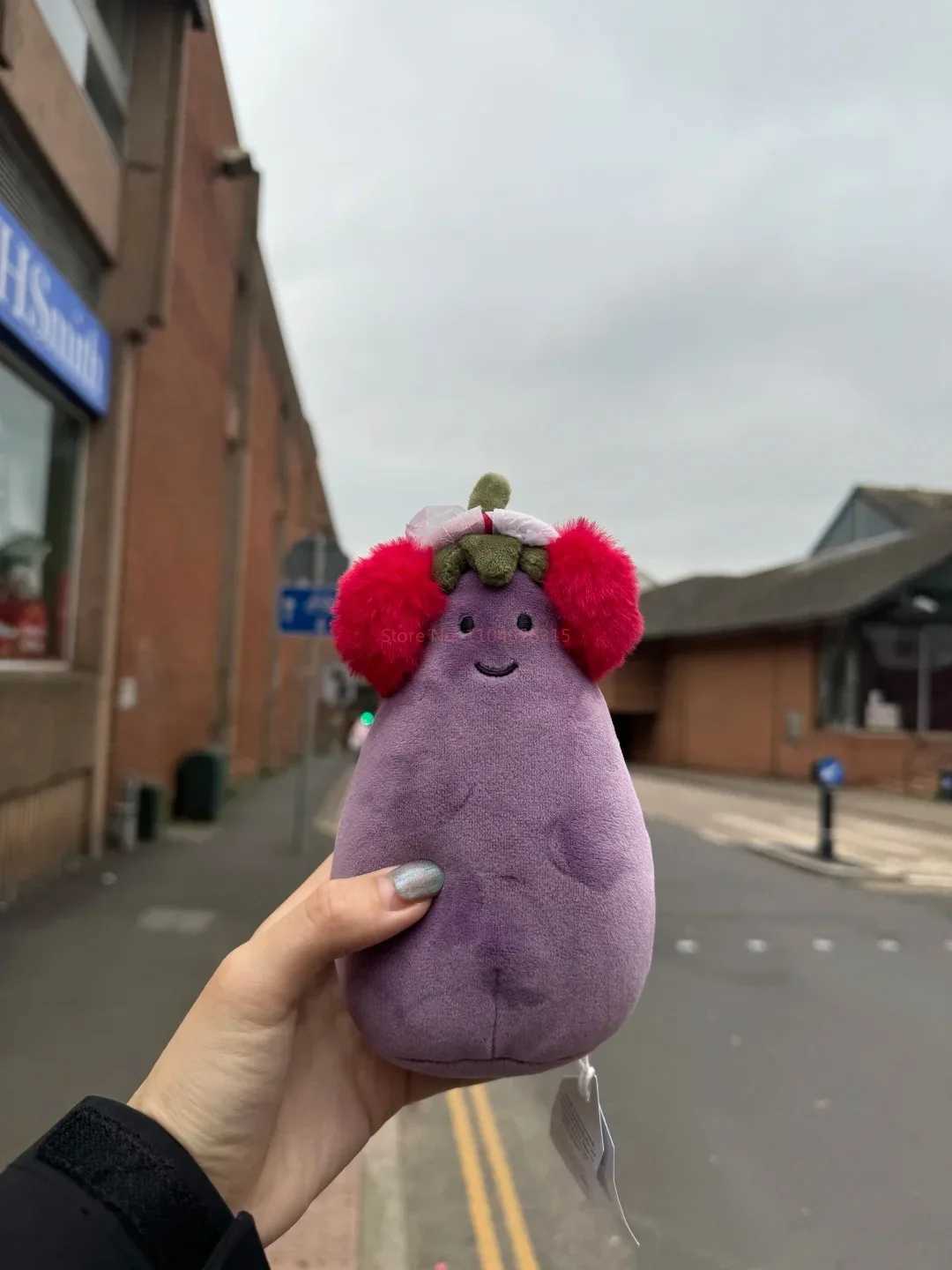 New Christmas jellys Cat Eggplant Doll Cute Cloak Vegetable Series Toys For Women Halloween Festival Gift