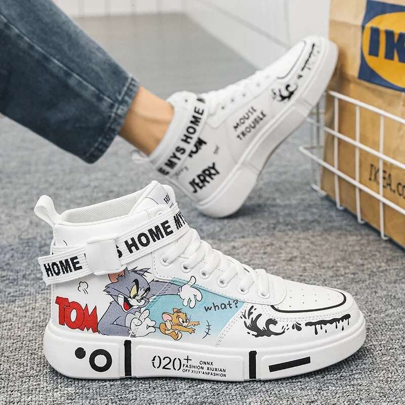 Mens Sneakers High-top C asual C anvas Co uple Cute S kate for Girl Free Shipping Design Womens Ska tebo ard Sh oes