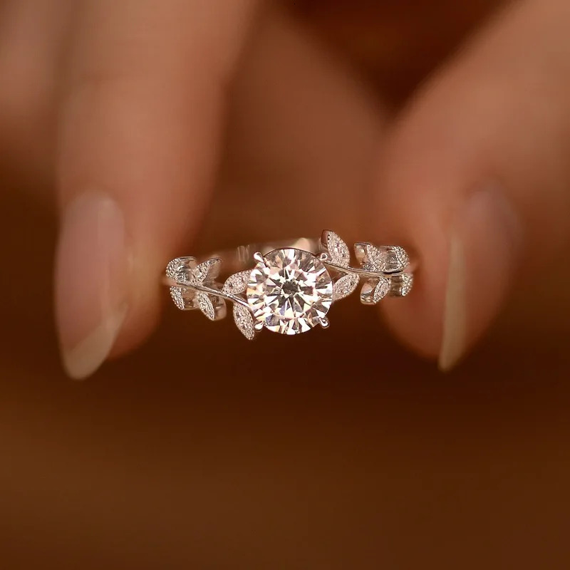 GRA Certified 1CT Real Rings For Woman D Color VVS1 Lab Diamond S925 Silver Engagement Promise Wedding Band Jewelry 250106
