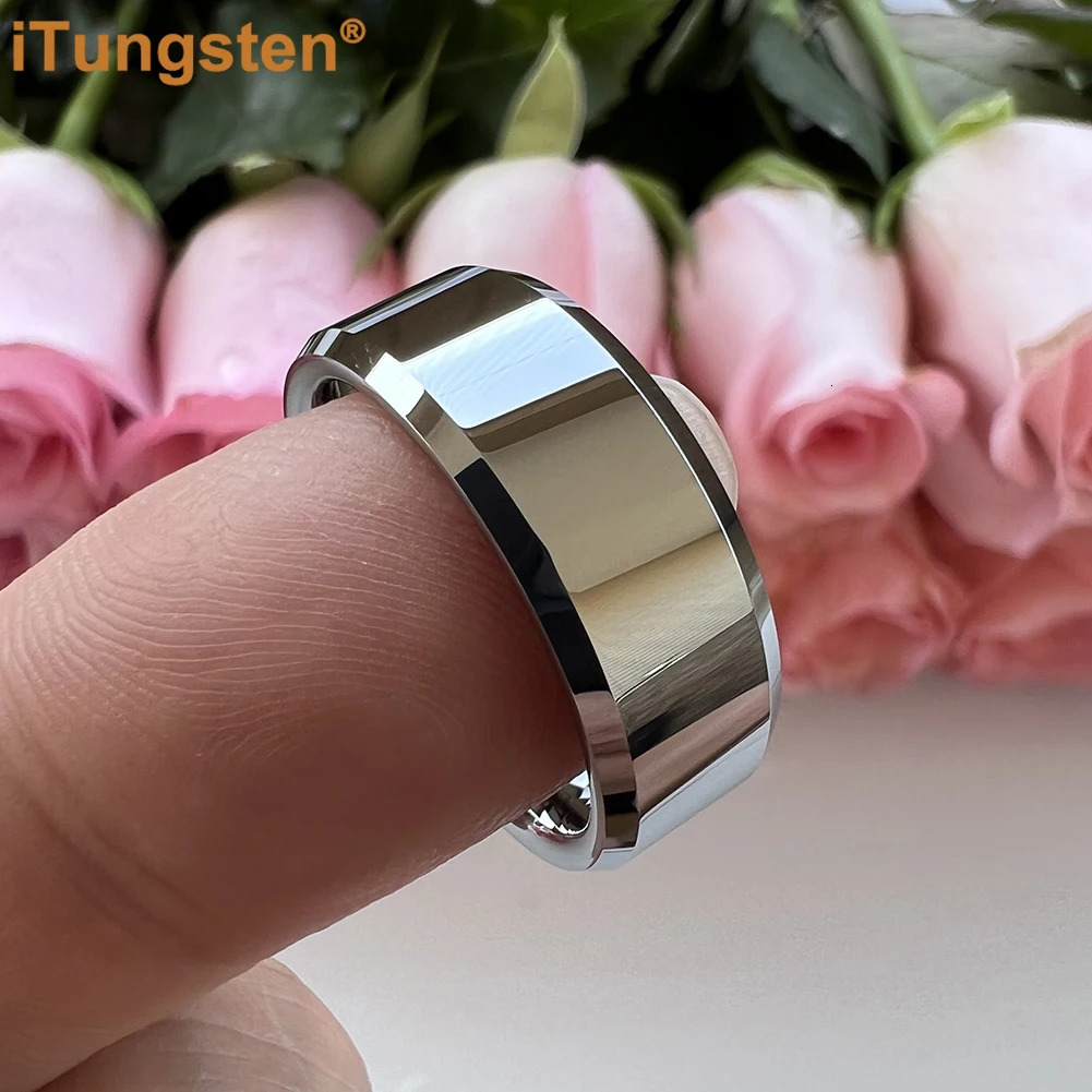 681012MM Men Women Tungsten Carbide Ring Wedding Band Engagement Ring With Shiny Polished Beveled Comfort Fit 250107