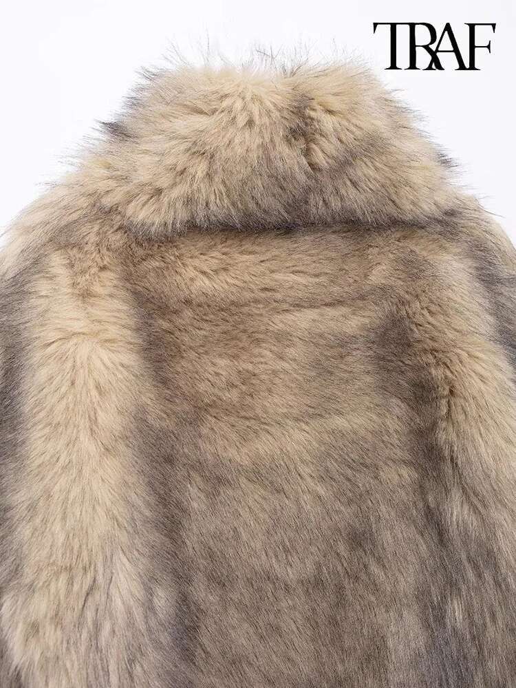 TRAF Women's High Fashion Sweatshirt Street Style Faux Fur Effect Stand Collar Short Jacket New Top