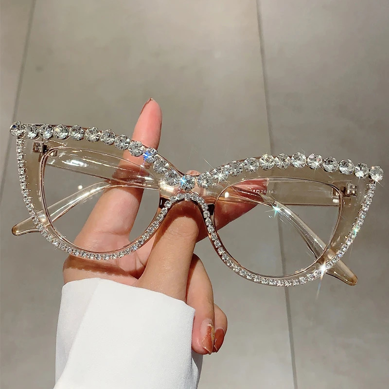 KAMMPT Retro Cat Eye Glasses With Rhinestones for Women 2024 Stylish Trendy er Oversized Spectacles 250107