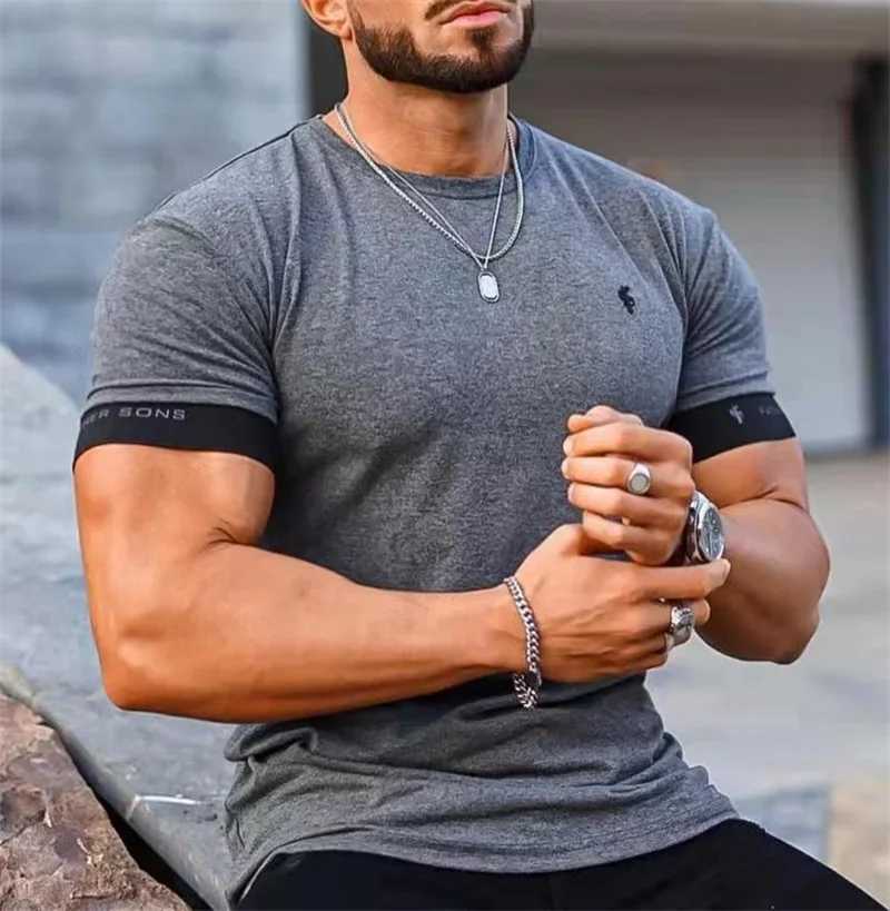 High Quality Sik Silk T-shirt Mens Summer Short sleeved Compressed T-shirt Mesh Top Three way Brand Mens Casual Fashion T-shirt Mens T250108