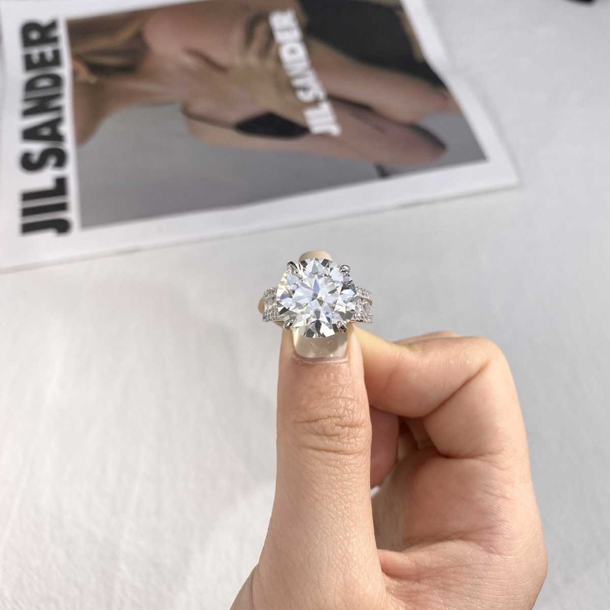 2025 Designer ring Wholesale GRA 10CT 14 MM ice Big Moissanite Diamond Ring 925 Sterling Silver engagement fine Jewelry for Women