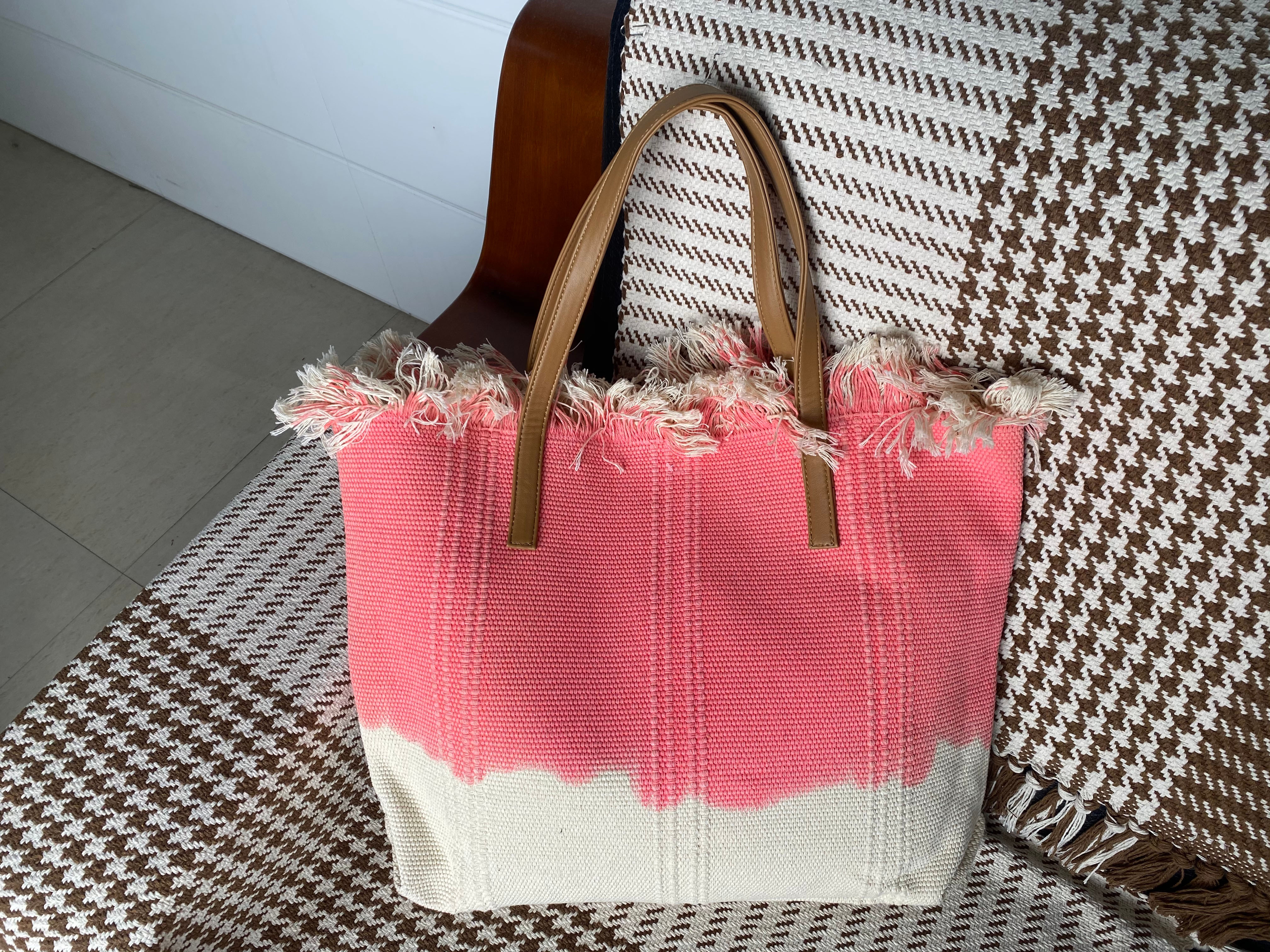 Vintage Style Woven Linen Messenger Bag for Everyday Use