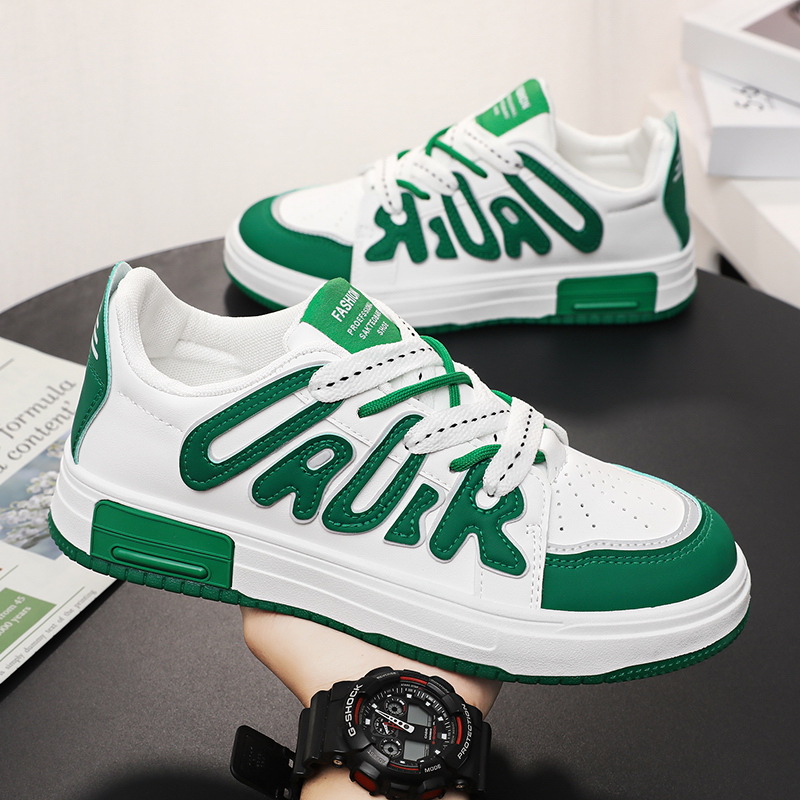 Spring men's shoes new breathable small white shoes men's Korean version of the trend all match thick sole sports casual board shoes fashion