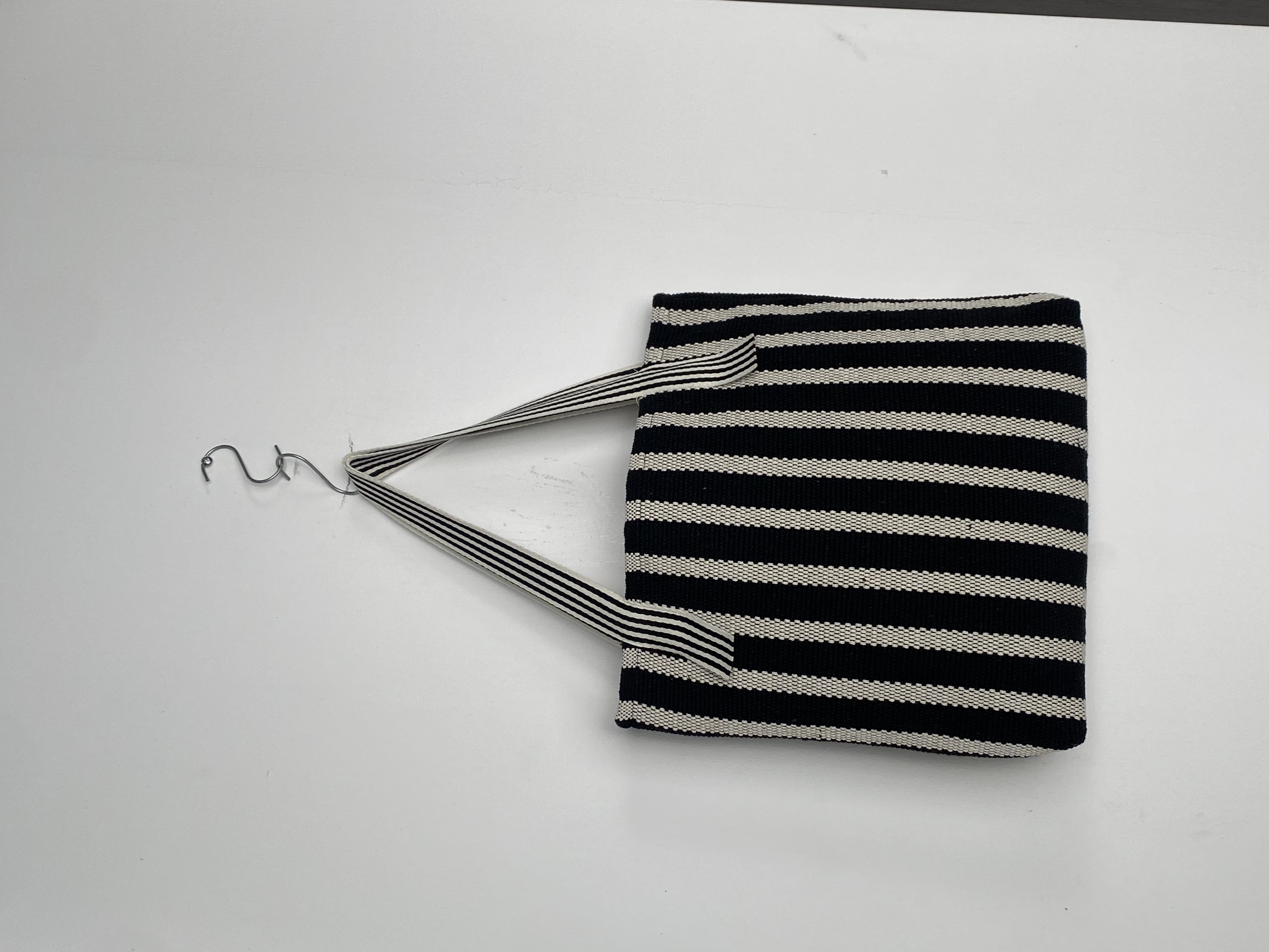 Eco-Friendly Handmade Messenger Bag for Everyday Use Vintage Handcrafted Linen Shoulder Bag with Sturdy Fabric