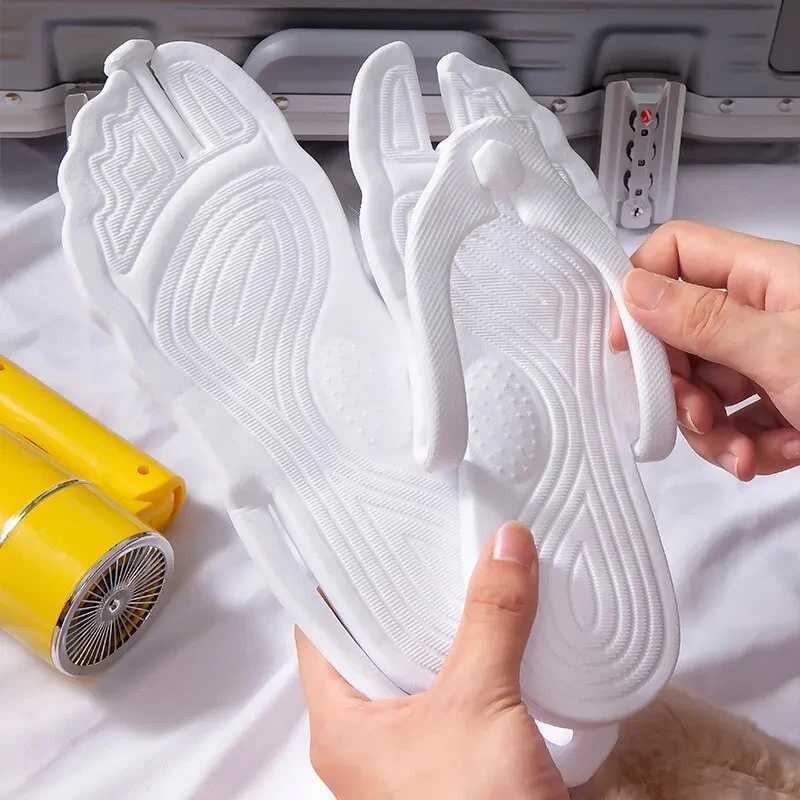 New Arrival Womens folding slider mens business travel portable slider flip lightweight indoor sandals beach outdoor shoes T250108