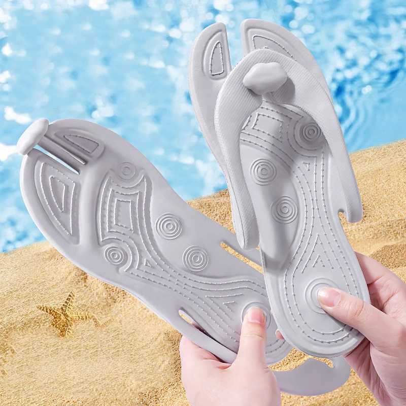 New Arrival Folding slider for travel portable slider for women lightweight family hotel salon homestay guest use sandals bathroom beach shoes T250108