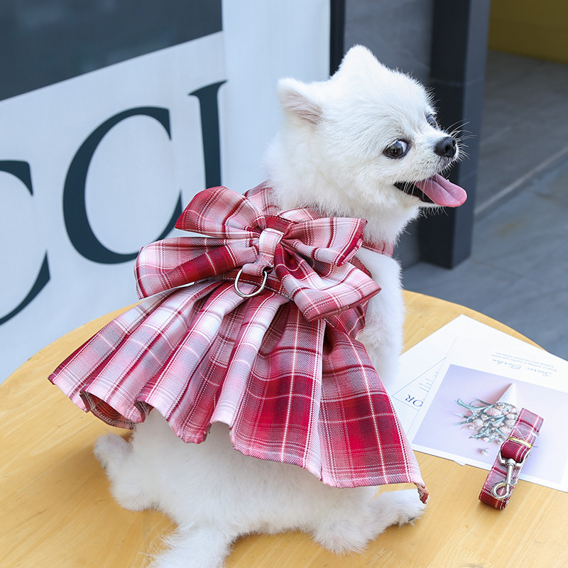 Pet plaid skirt chest strap leash walk dog cat vest clothes teddy supplies factory direct sales 2025