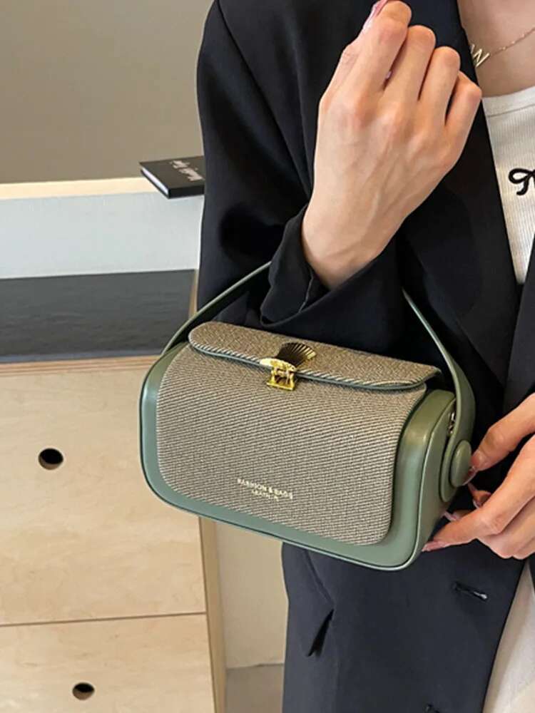 Korean Trendy Women Small Square 2024 Simple Flap Design PU Leather Crossbody Bag Lady Casual Handbags