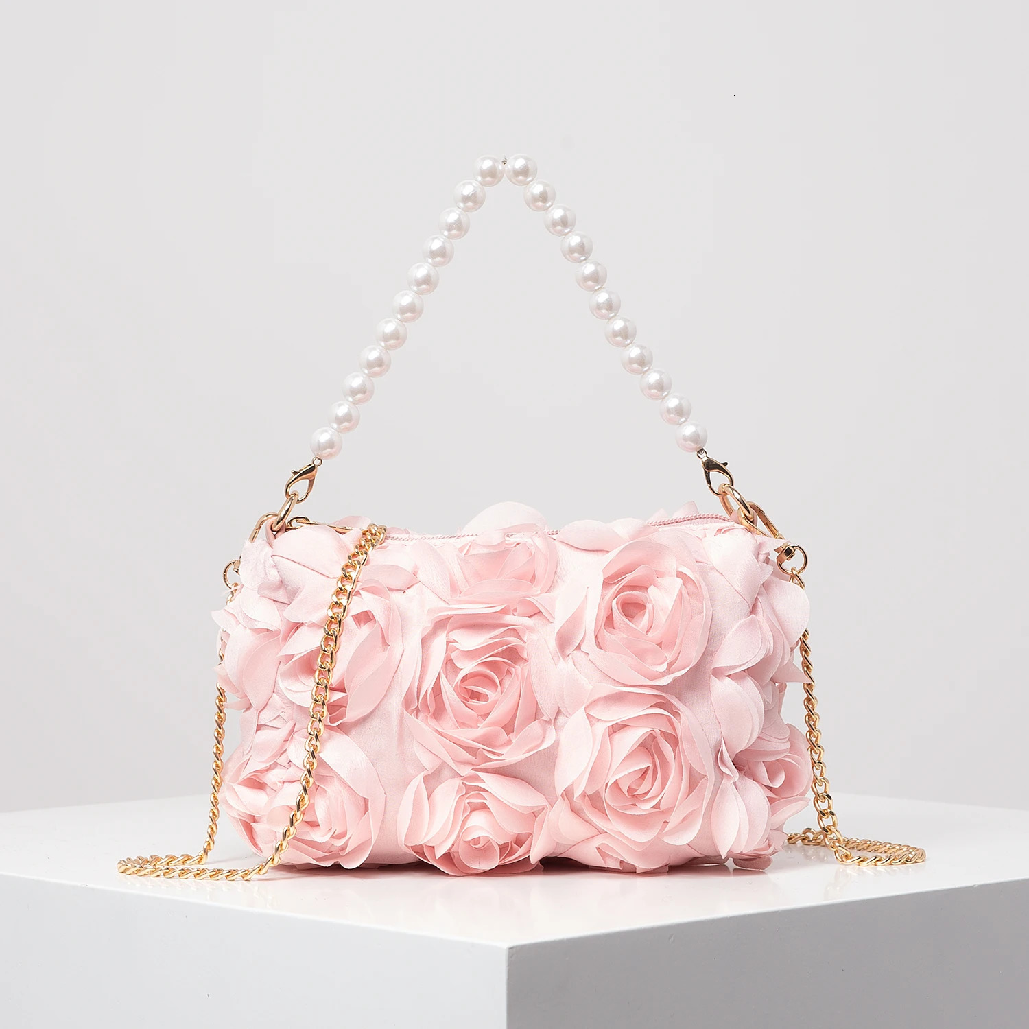 Elegant rose Flower dinner bag Faux pearl handbag metal chain crossbody bag bridal bag random pattern 250106