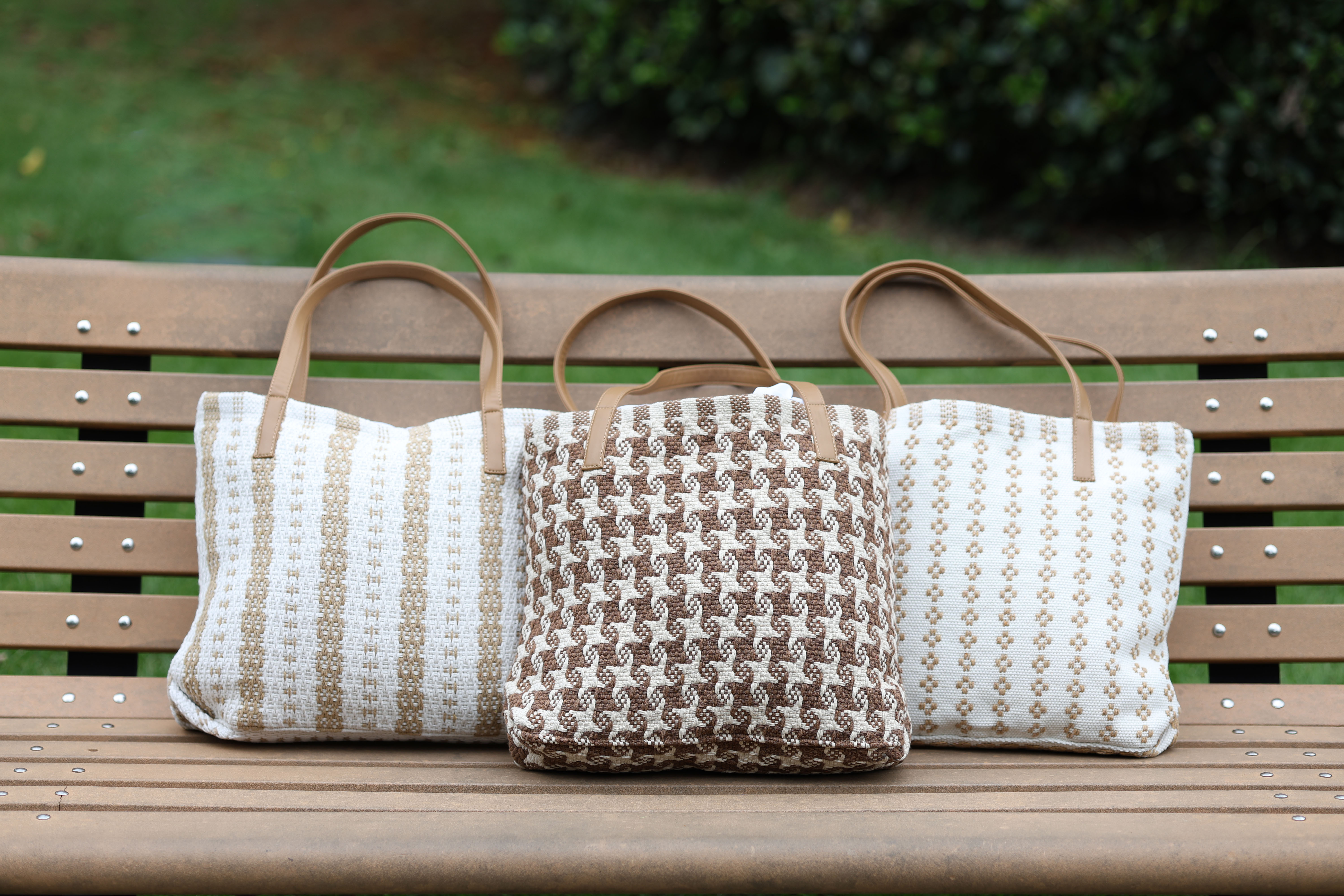 Vintage Style Handmade Linen Shoulder Pouch