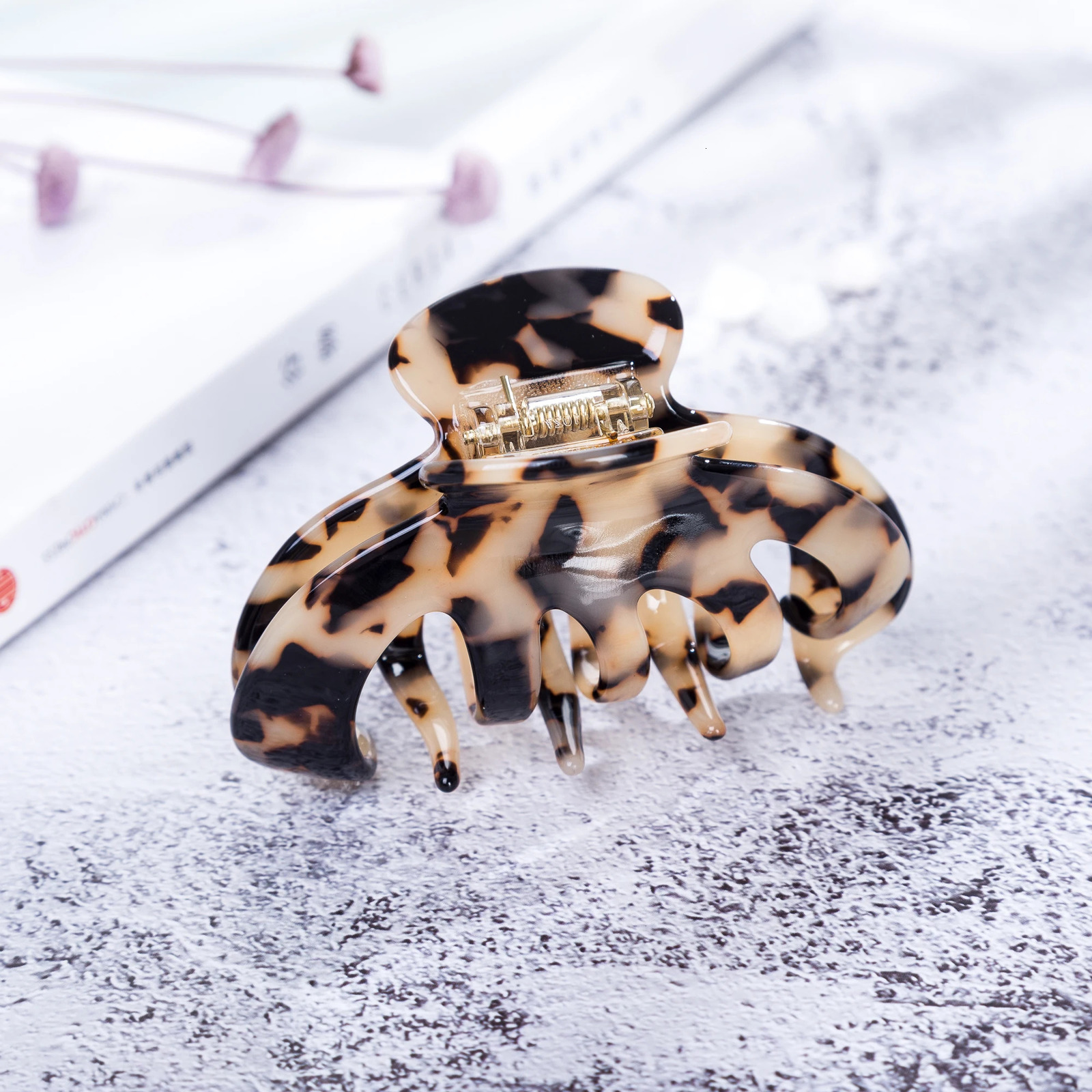 Prettyou 3.6/9cm Handmade Celluloid French n Acetate Clip Barrettes Hair Claw Tortoise Shell Fashion Accessories 250103