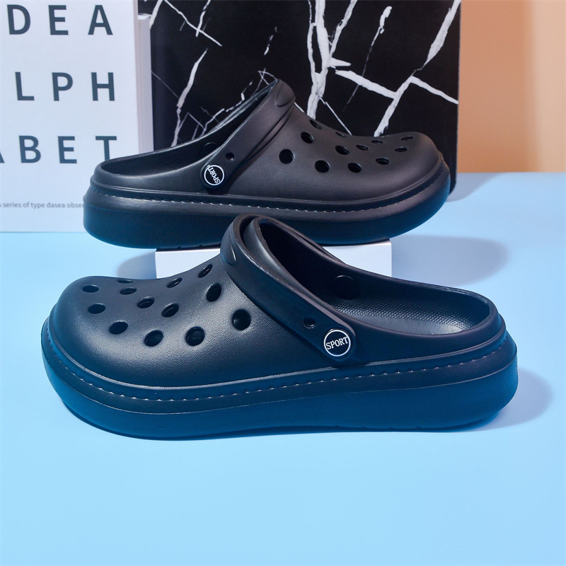 free shipping 2025 Summer New Beach Shoes for Men Casual Breathable Lightweight Sandals Outdoor Slippers black white blue