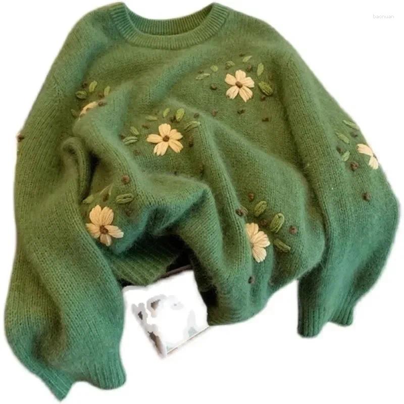 Women's Sweaters Vintage Green Embroidered Round Neck Sweater Autumn Loose Fit Knit Top Soft And Supple Idle Style Pullover