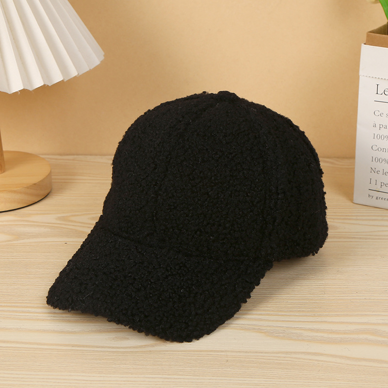 Winter hat female warm cap Korean version of the hundred with plush cap duck tongue cap show face small baseball cap female bent brim cap wholesale