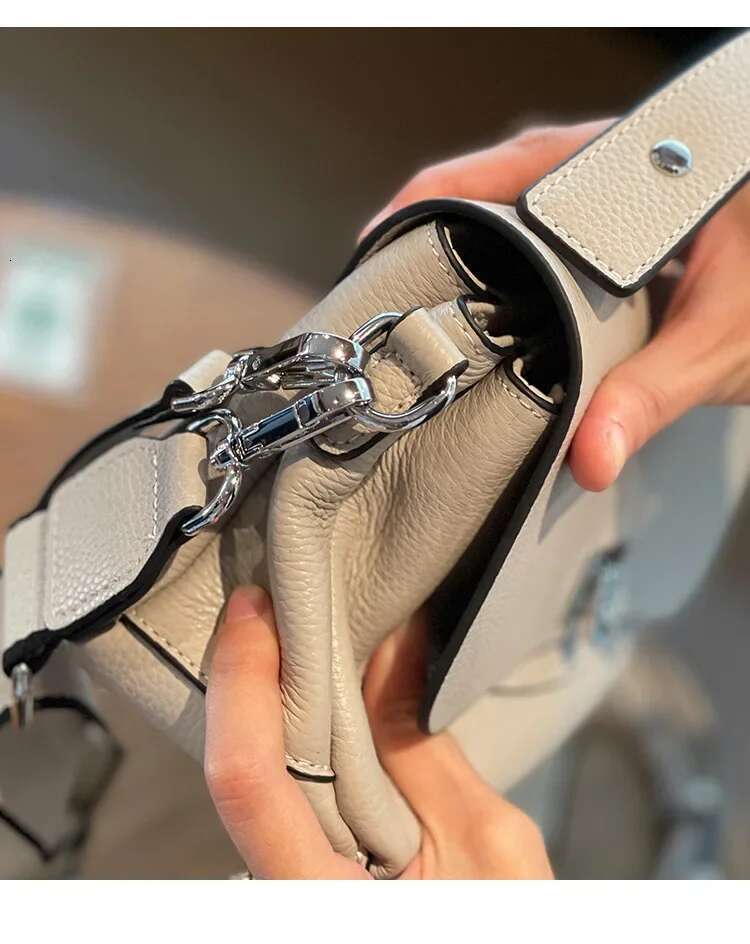 Women's Bags handbag Women's Genuine Handbag Ladies Casual Crossbody Small Soft Cow Leather Versatile Shoulder Messenger Bag High Quality