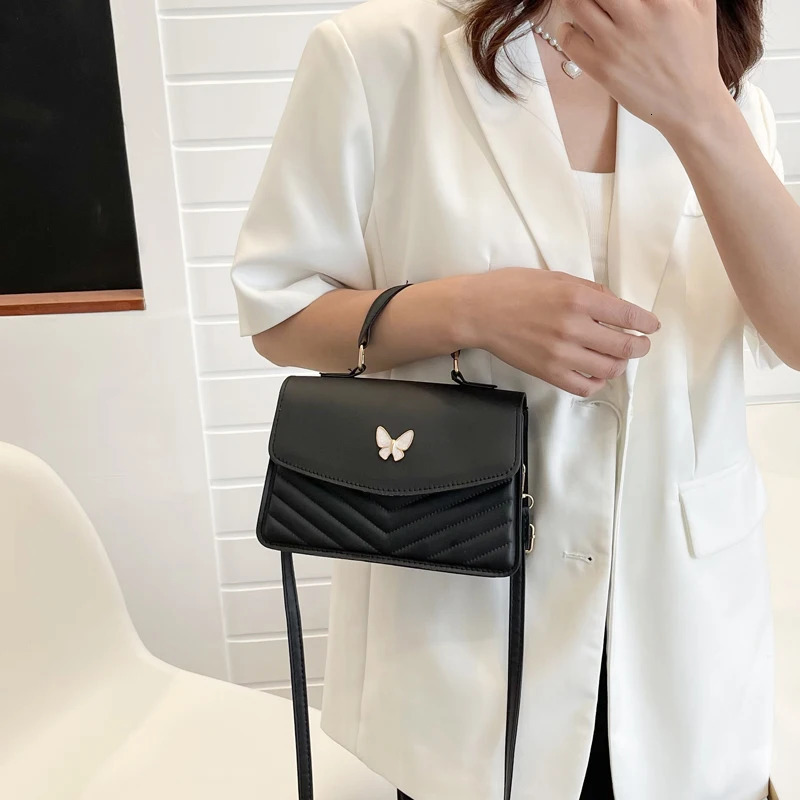 PU Versatile And Fashionable Portable Small Square Bag Single Shoulder Crossbody Bag 250106