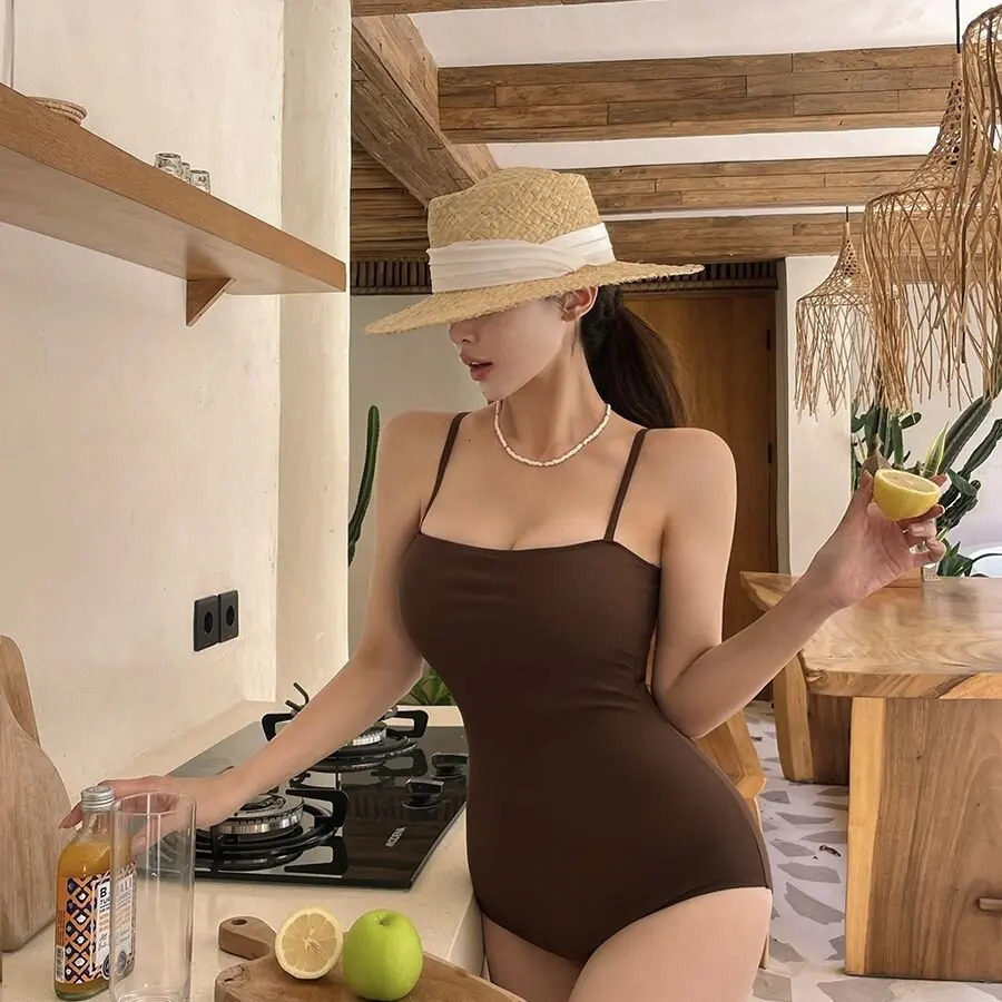 Sexy One Piece Solid Swimsuit with Cover Up Bathing Suit Women Swimwear Monokini Bandeau Korean Padded Beach Wear 250108