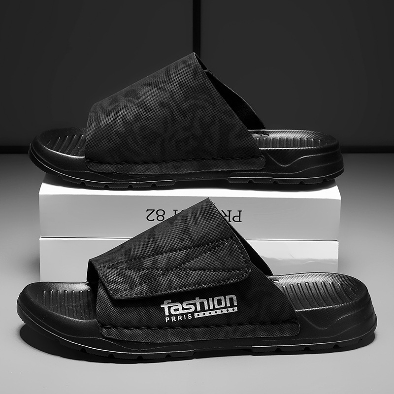 Men Slippers Fashion Flat hot Bottom Anti-slip Soft Beach Seaside Wear Triple Black White Grey Free shipping