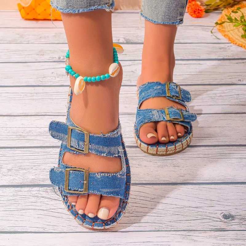 New Arrival New Street Denim Summer Slippers Womens Flat Outdoor Sandals Womens Luxury Design Flip Cover Womens Trend Womens Shoes T250108