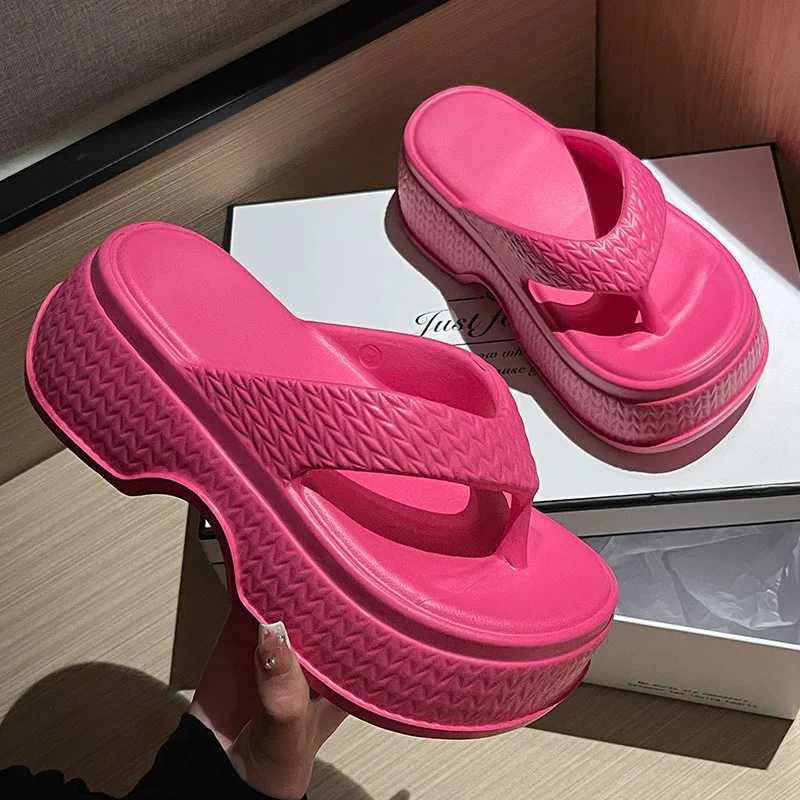 New Arrival Summer womens platform flip up home anti slip comfortable soft shower slider outdoor beach flip up high-heeled womens sandals T250108