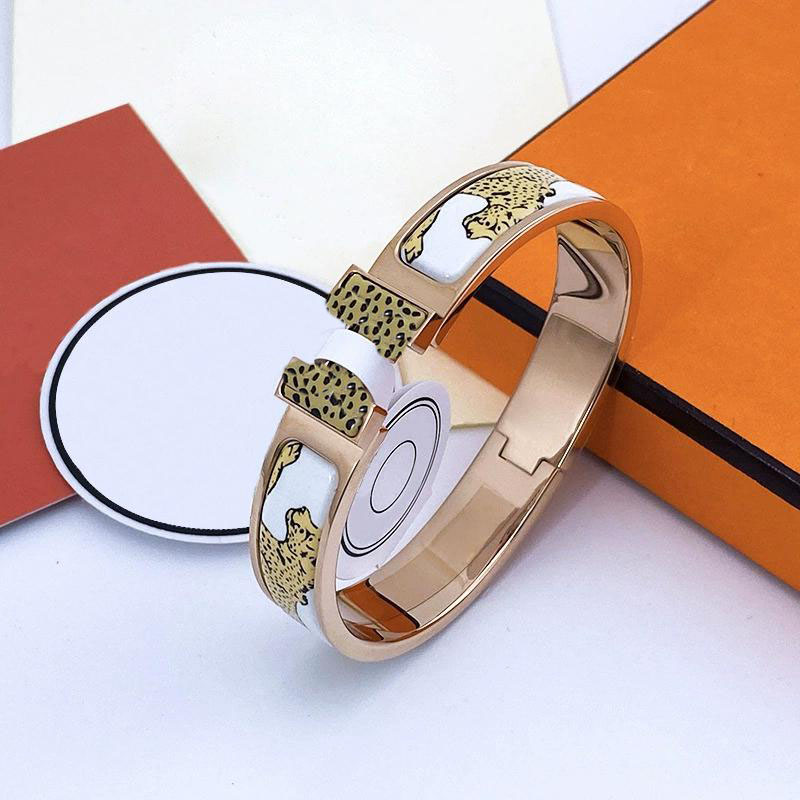 High Quality Luxury Bracelet Letter K Gold Fast Fading Designer Bracelet Pure Hand-Made Enamel A Craft Mens Bracelet Fine Jewelry Franc Material K Gold Ladies Gift